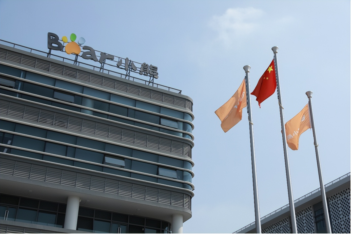 小熊电器：精品与创意，走上“顶流之路”的两把“宝剑”