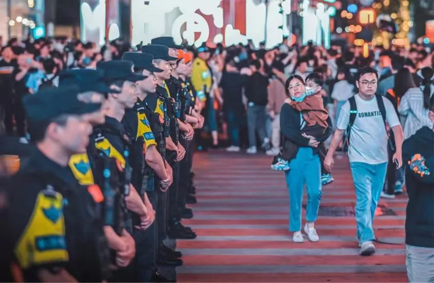 五一期间，爆火的红星商圈究竟是什么来头？