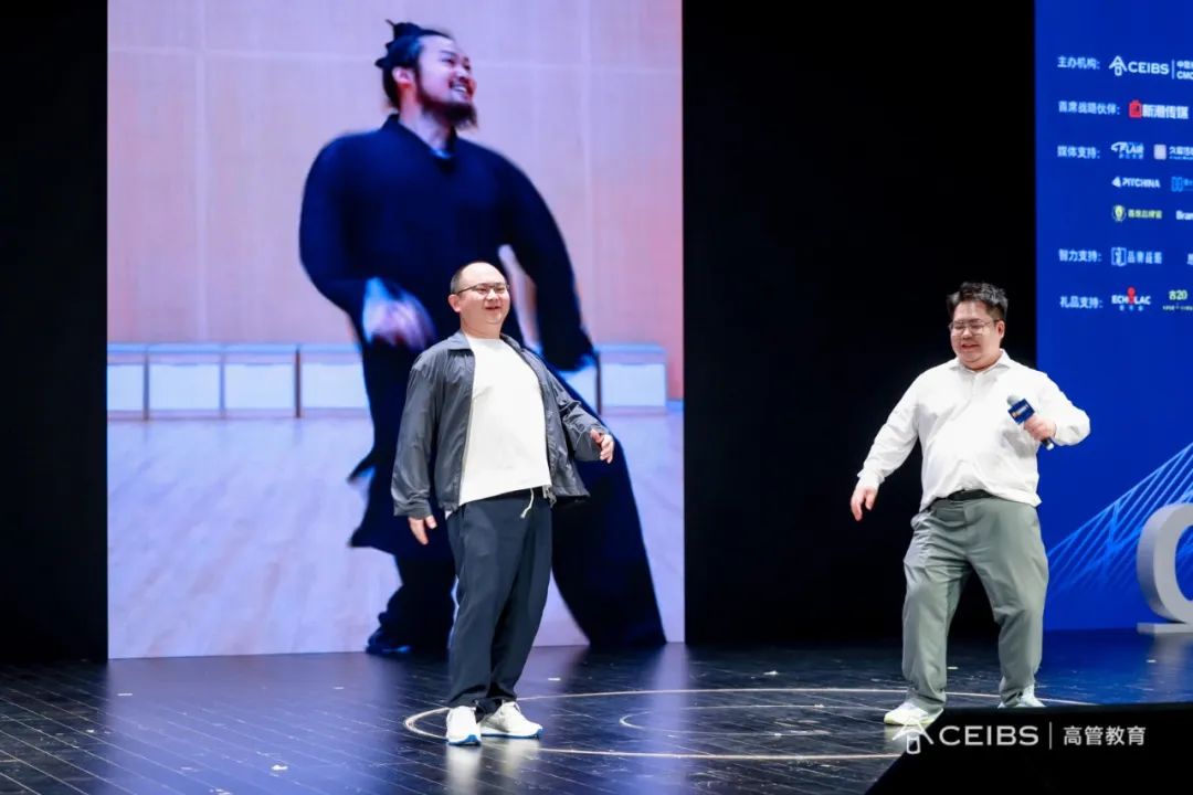 骄傲了！从今天开始，我也是跟无忧传媒雷彬艺一起跳过舞的男人了！！！ 