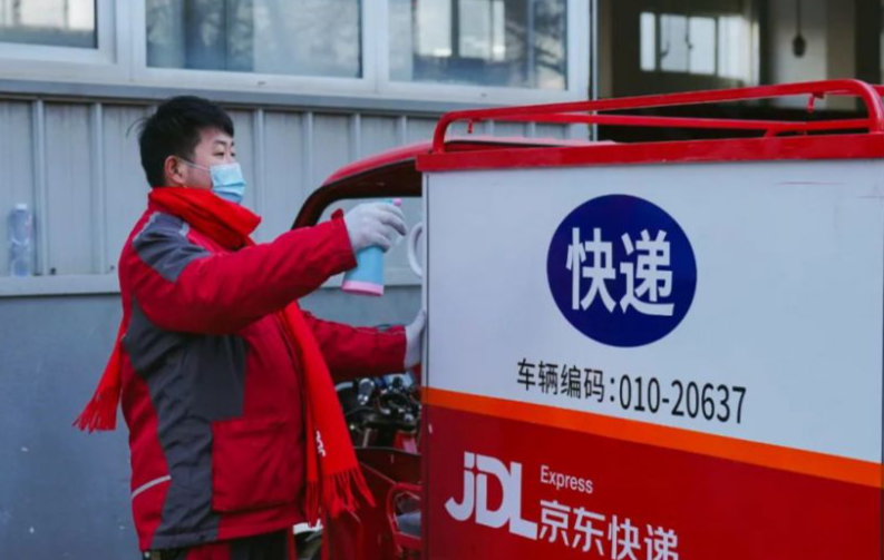 快递老兵接管外卖骑手！京东物流：11点前送快递，午晚餐送外卖，时差效率拉满​