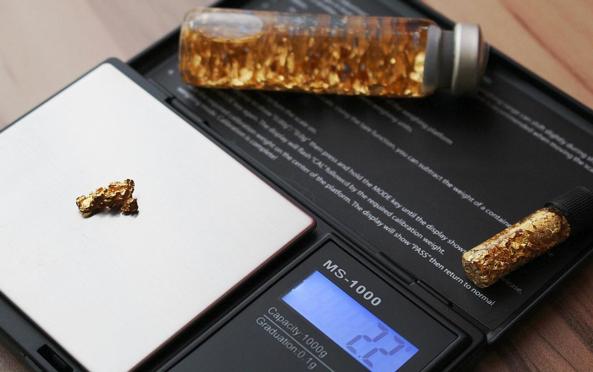 金价狂飙下的老铺黄金，奢侈品路线能否穿越周期？
