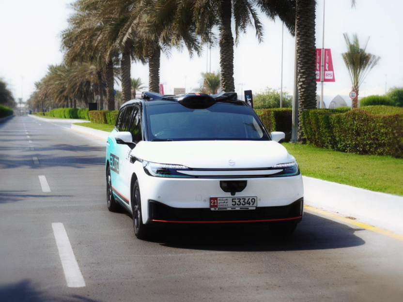 大国交通!中国无人车全球第一 萝卜快跑周全无人订单超25万 累计服务超1700万次 大国交通!中国无人车全球第一 萝卜快跑周全无人订单超25万 累计服务超1700万次