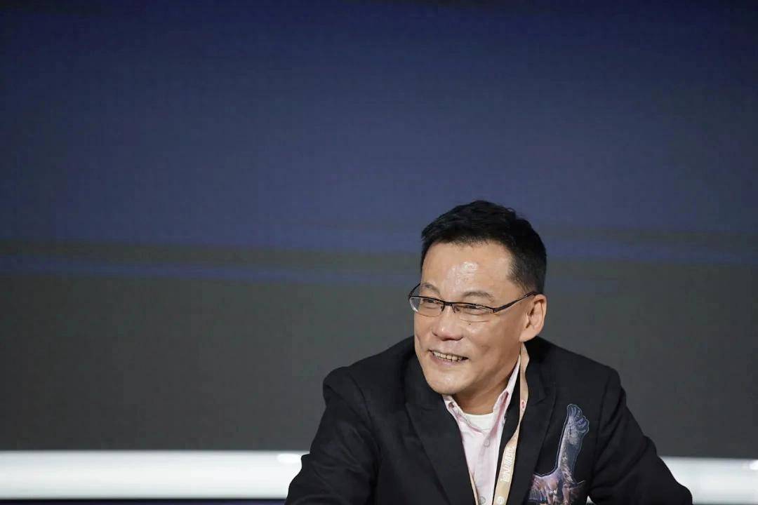 泛滥的会员消费，装不下李国庆的“创业梦”