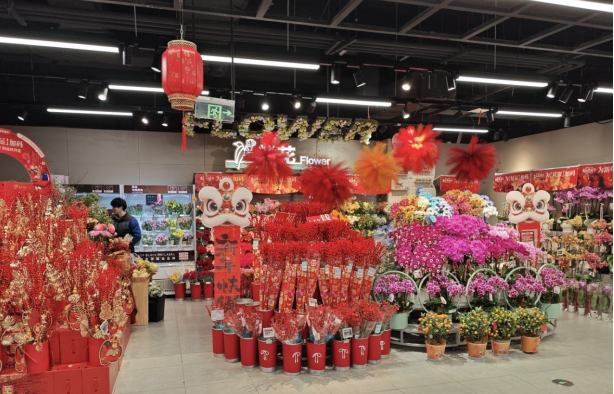 上盒马,为新年加码!千款年货丰富节日市场,配送加密保障市民采购需求 上盒马,为新年加码!千款年货丰富节日市场,配送加密保障市民采购需求