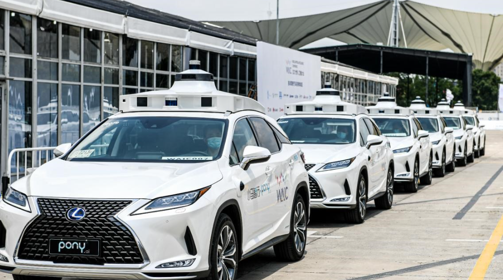 小马智行盈喜:Robotaxi,真的可以开始算账了?