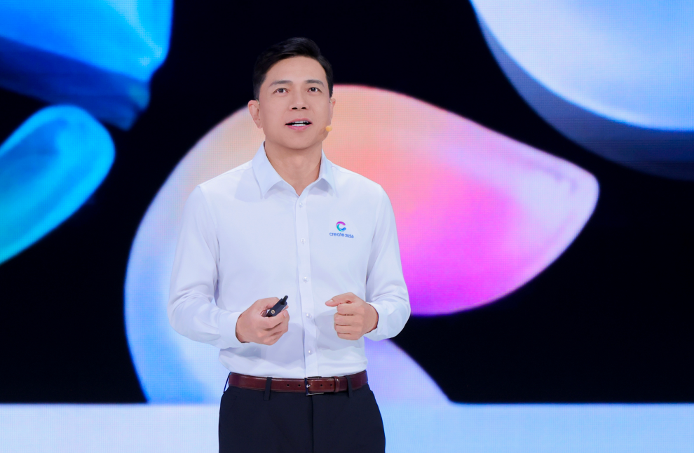 AI步入“自我进化”时代,百度李彦宏首提AI时代度量衡“DAA”