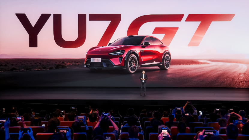 7分22秒755!小米YU7 GT登顶纽北最速SUV,雷军:在伟大旅程中成就更好的自己 7分22秒755!小米YU7 GT登顶纽北最速SUV,雷军:在伟大旅程中成就更好的自己