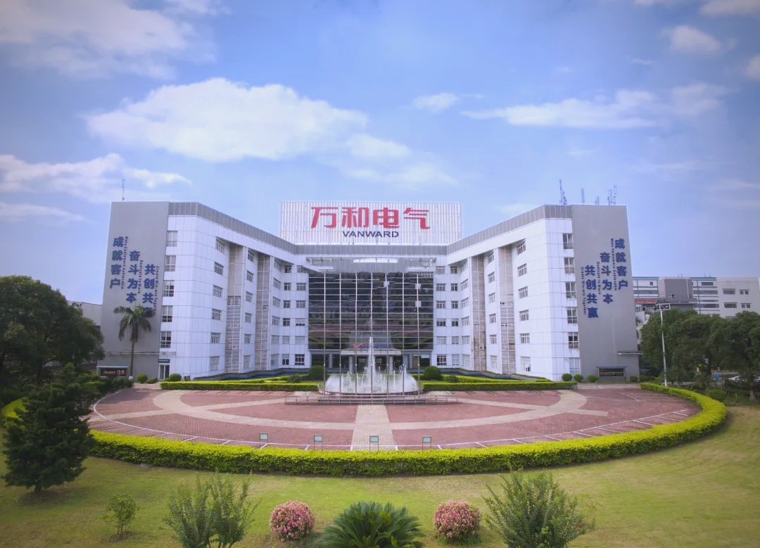 总裁出走、净利腰斩,万和电气的麻烦才刚开始