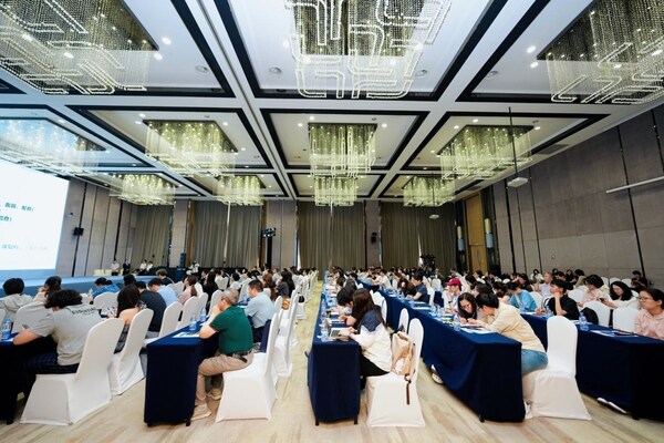 卫材中国药业参与第二十个"国际癫痫关爱日"活动