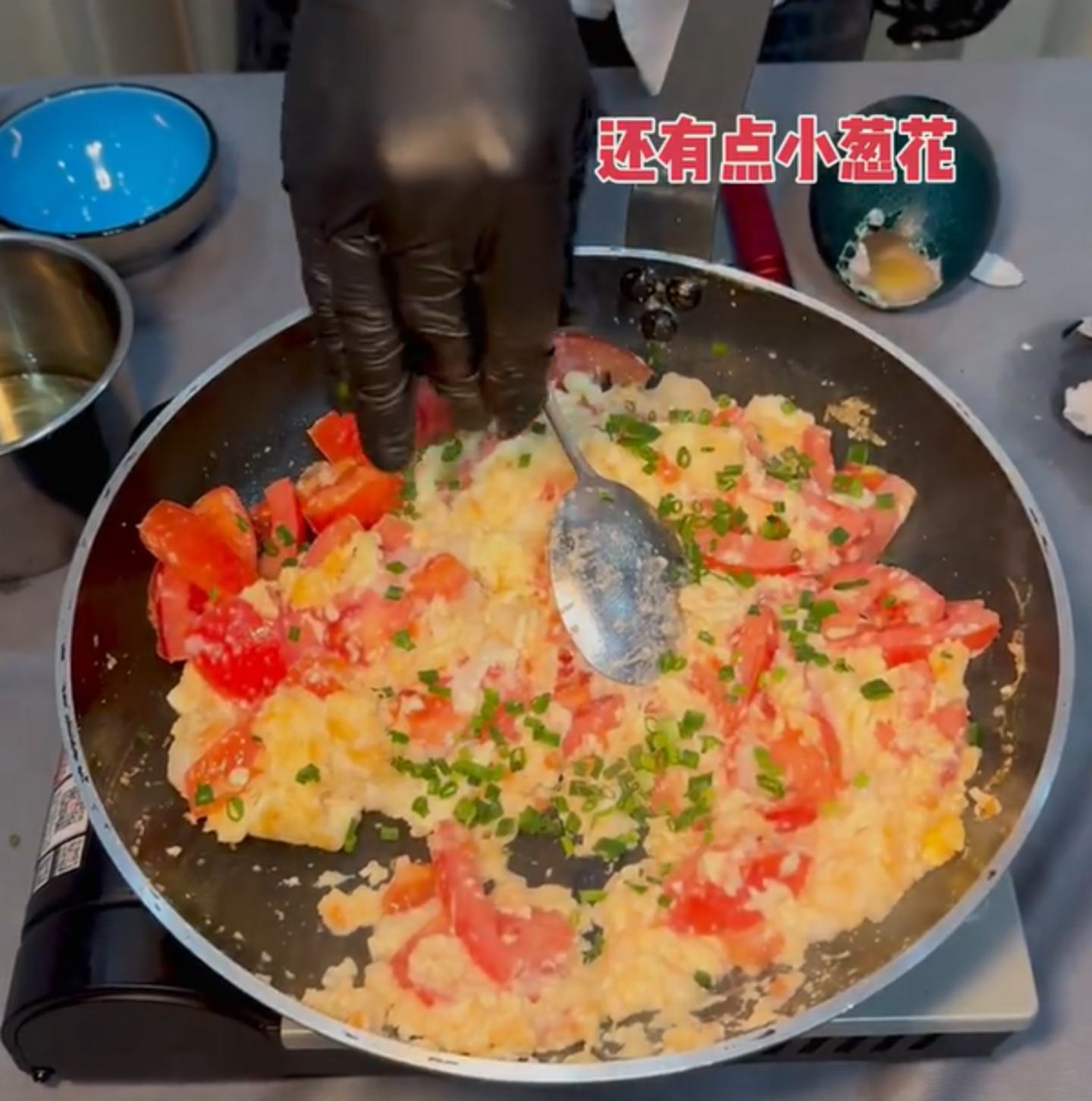 用颗“鸵鸟蛋”,一盘番茄炒蛋就敢卖520? 用颗“鸵鸟蛋”,一盘番茄炒蛋就敢卖520?