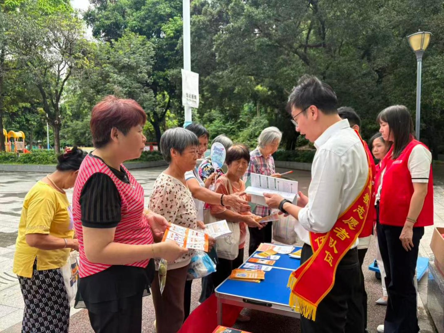 保险让前行更有底气,国华人寿掀起“7·8全国保险公众宣传日”活动热潮 保险让前行更有底气,国华人寿掀起“7·8全国保险公众宣传日”活动热潮