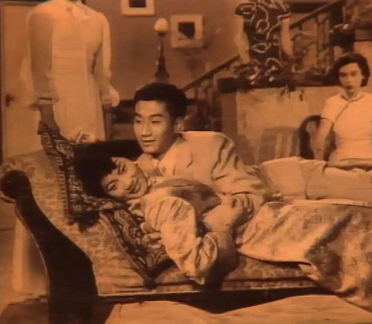  谢贤离世：他的一亿港元遗产，是如何积累的？