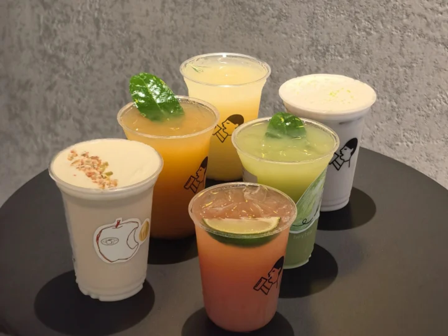茶特调出圈一年,喜茶把竞争推向上游