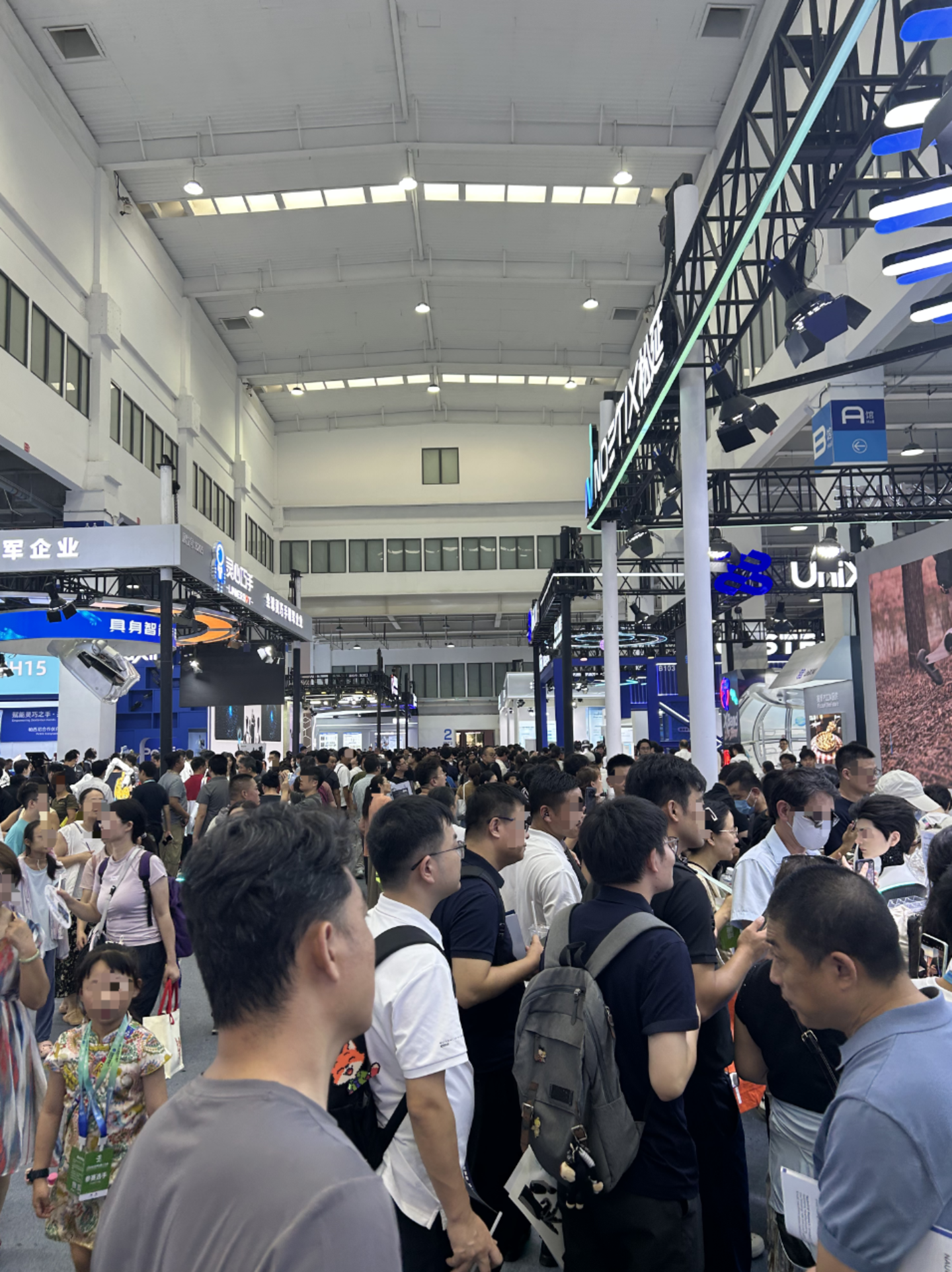  到底有多少人形机器人真正在干活？