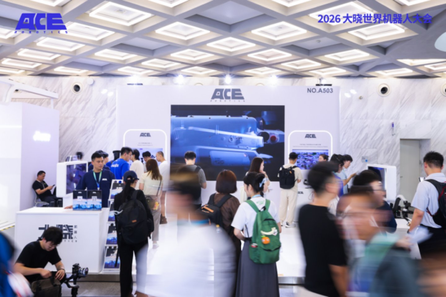 WRC 2026:展台上练抓取,展台下抢闭环 WRC 2026:展台上练抓取,展台下抢闭环