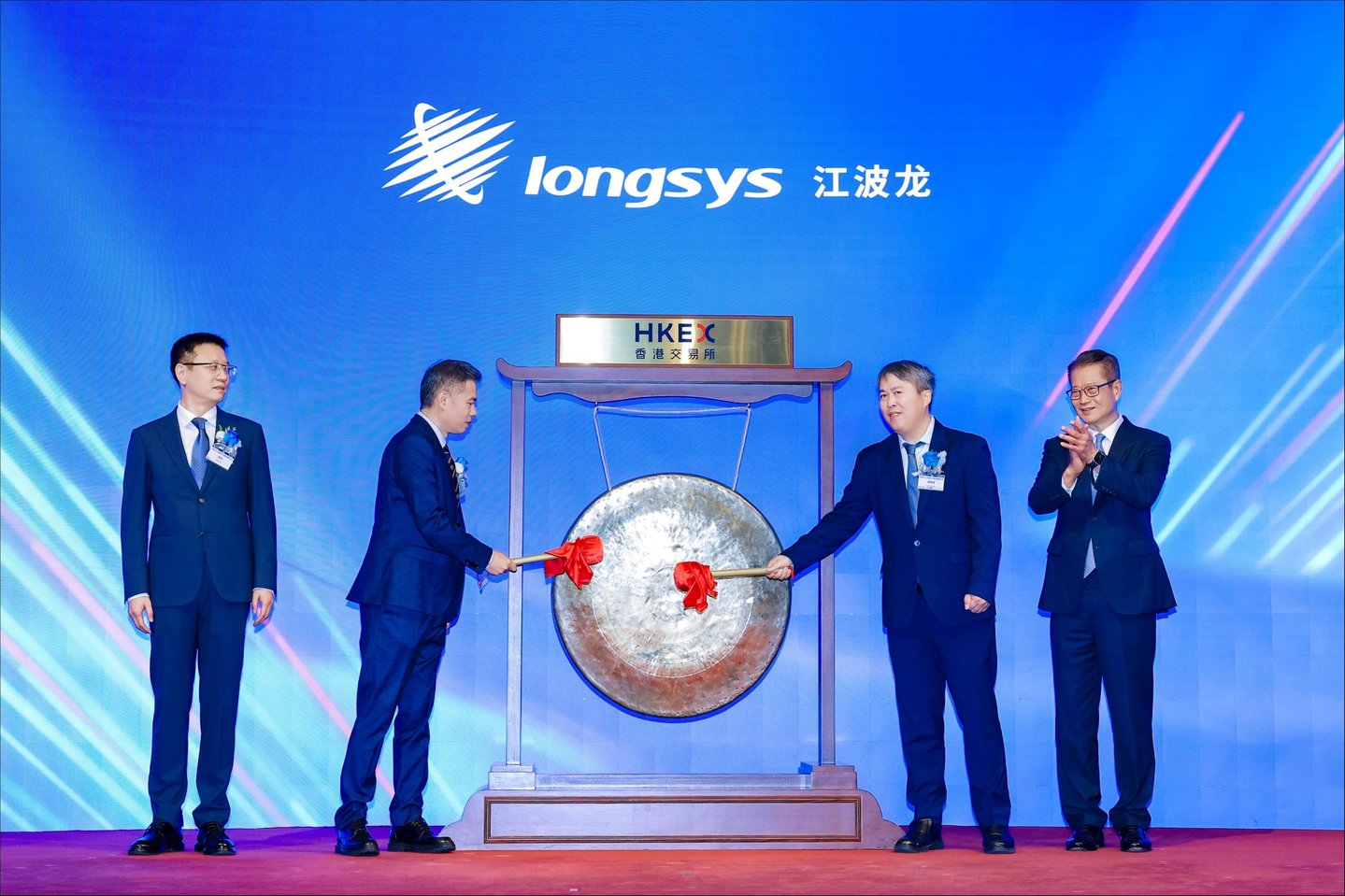  江波龙赴港IPO：715倍净利增长背后，中国存储龙头的长期价值底色