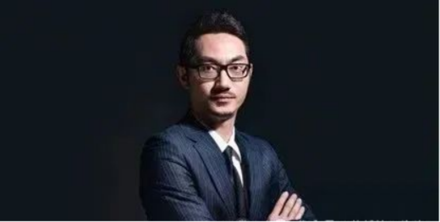 V4.1 Flash内测,梁文锋又当回了梁圣 V4.1 Flash内测,梁文锋又当回了梁圣