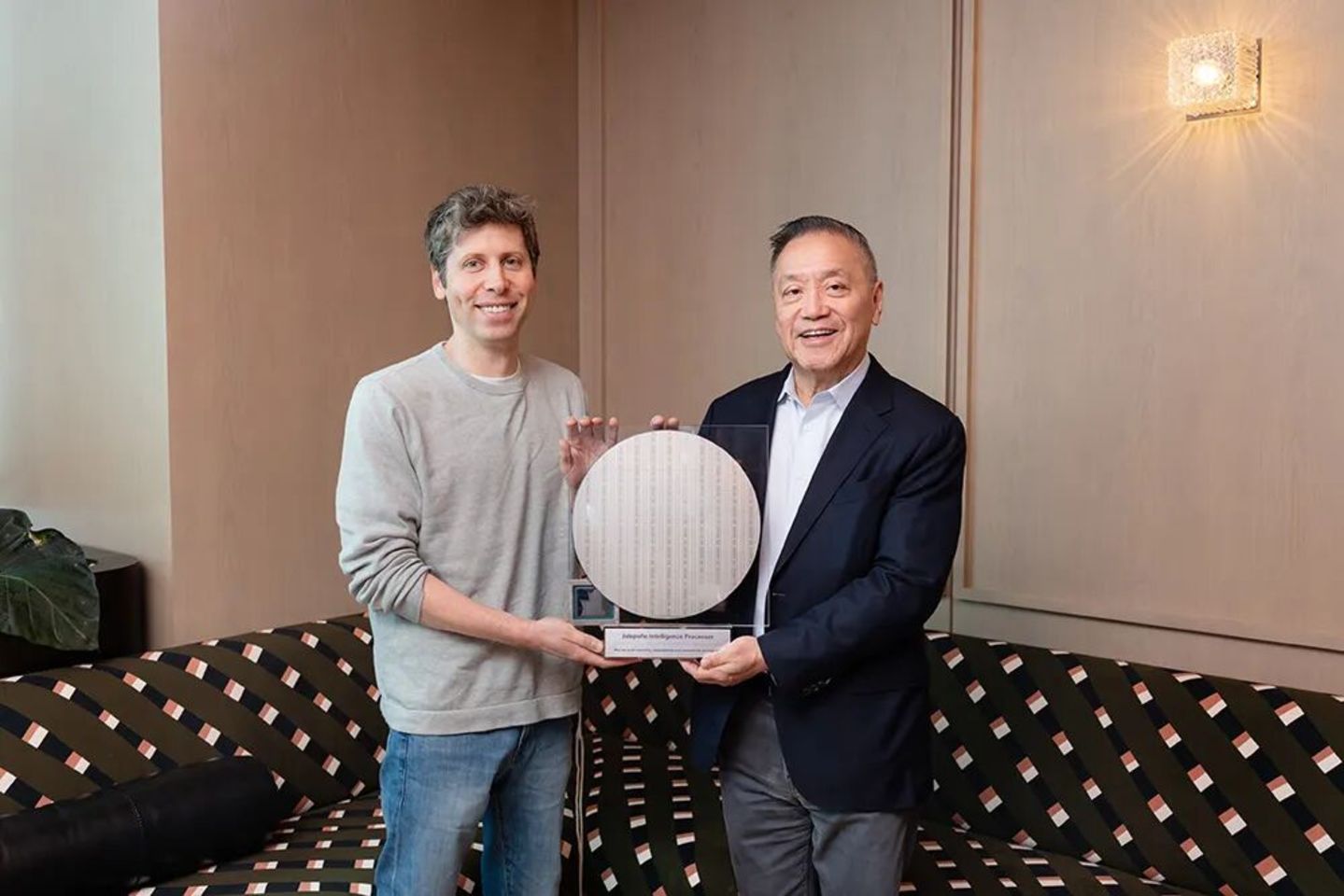  推理芯片之战：聊聊Groq、Cerebras与OpenAI三大路径与Bill Dally的设计哲学