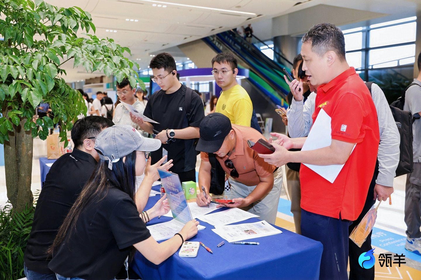 企业出题,AI试岗:瓴羊发布“AI员工7日上场计划” 企业出题,AI试岗:瓴羊发布“AI员工7日上场计划”