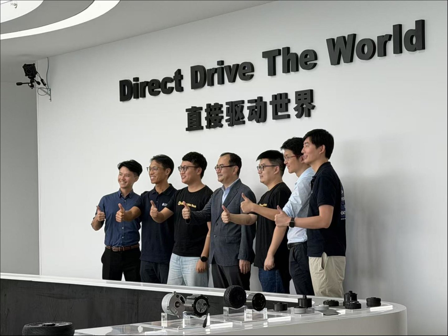 独家对话本末科技张笛:拆掉减速器那晚,他发现整个行业错了 独家对话本末科技张笛:拆掉减速器那晚,他发现整个行业错了