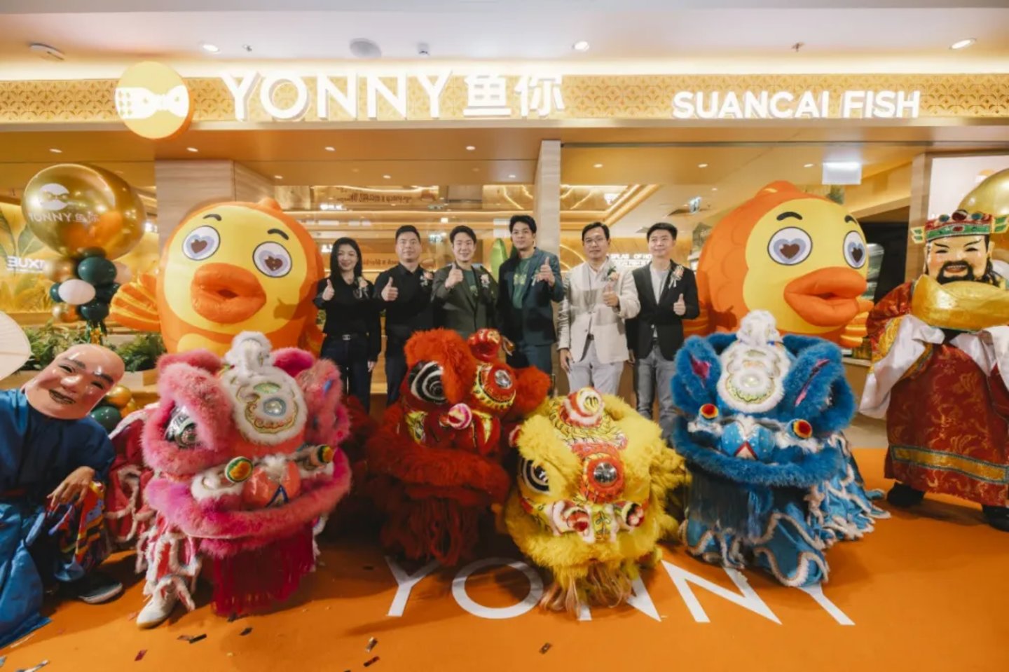  鱼你在一起泰国六店同开；老铺黄金最大门店落户上海恒隆；喜茶泰国首店开业；FILA全国第二家TOPIA壹号店落地沈阳｜消研所周报