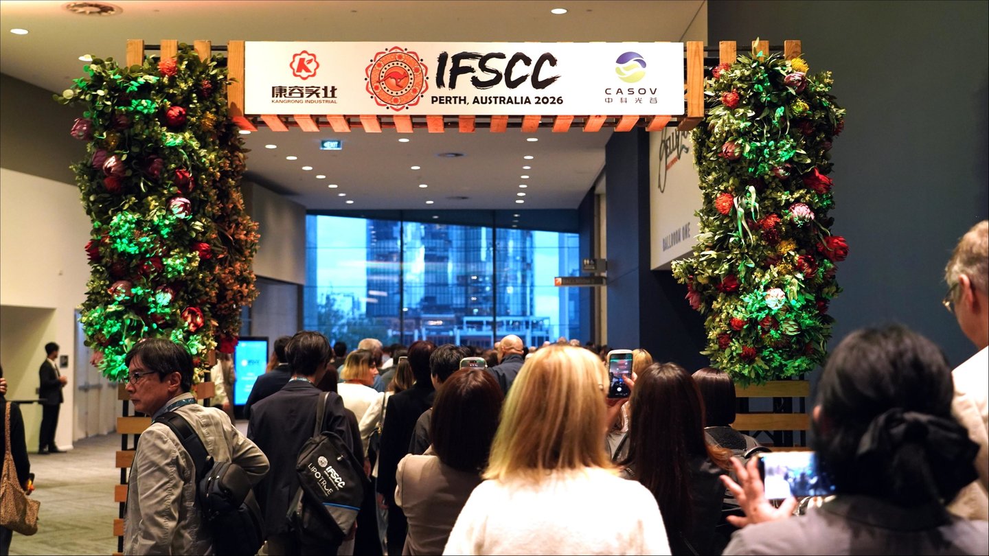 逸仙集团连续五年亮相“化妆品界诺贝尔”IFSCC,20项成果入围创新高 逸仙集团连续五年亮相“化妆品界诺贝尔”IFSCC,20项成果入围创新高