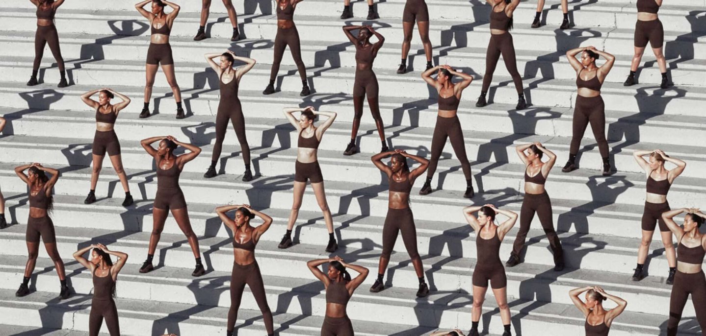 Alo首店开张:lululemon的劲敌们抢滩中国市场 Alo首店开张:lululemon的劲敌们抢滩中国市场