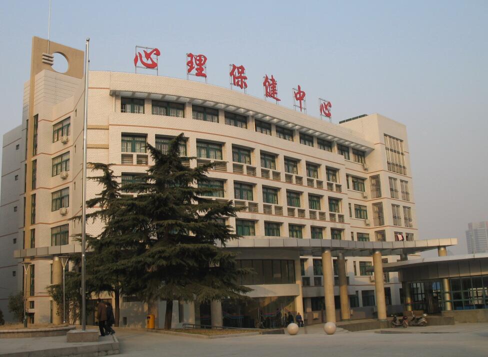 精神病院改名求生，但想吃“心理医生”这碗饭的太多了